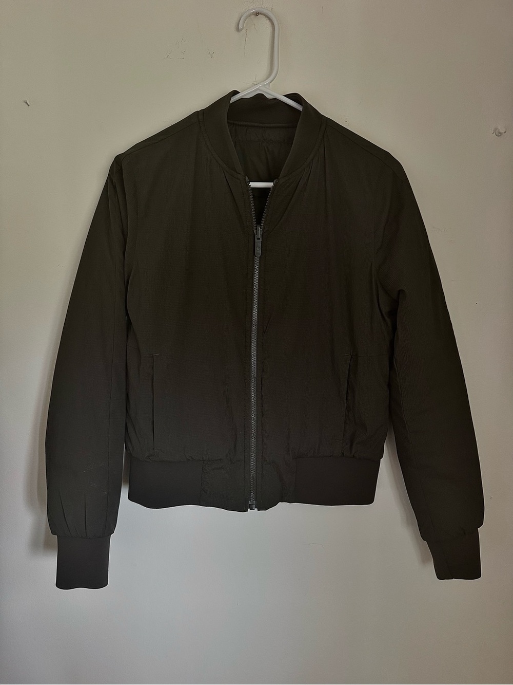 Lululemon Women’s Reversible Non Stop Bomber Style Jacket, Size 4